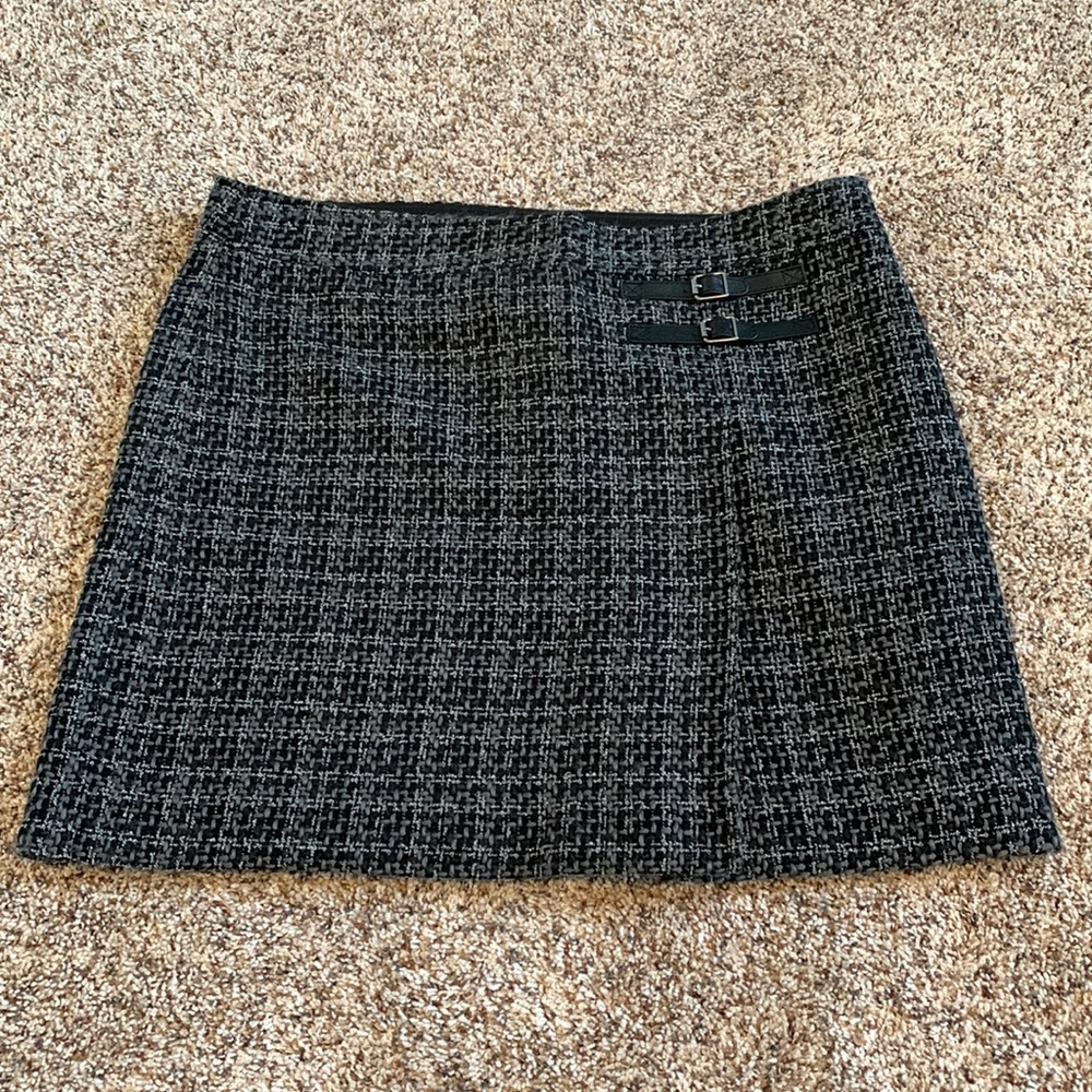 Loft skirt, size 12 petite NWT